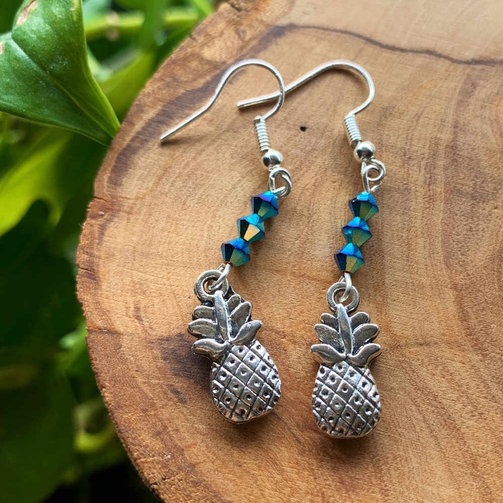 🌸2 for $24🌸 Tropical Pineapple Charm Earrings